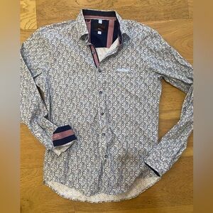 Eight X Premium Slim Fit Men's geometric blue, gray, red Button Down M EUC